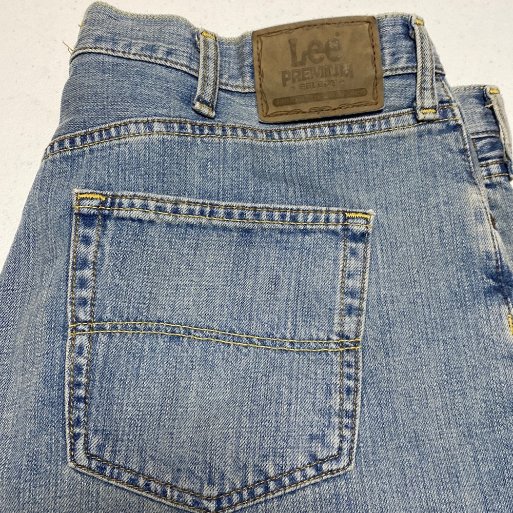 Lee premium select relaxed straight leg sz 42x32